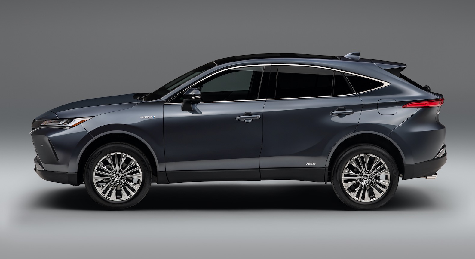 丰田发布全新的2021 venza crossover,搭配全新混合动力系统