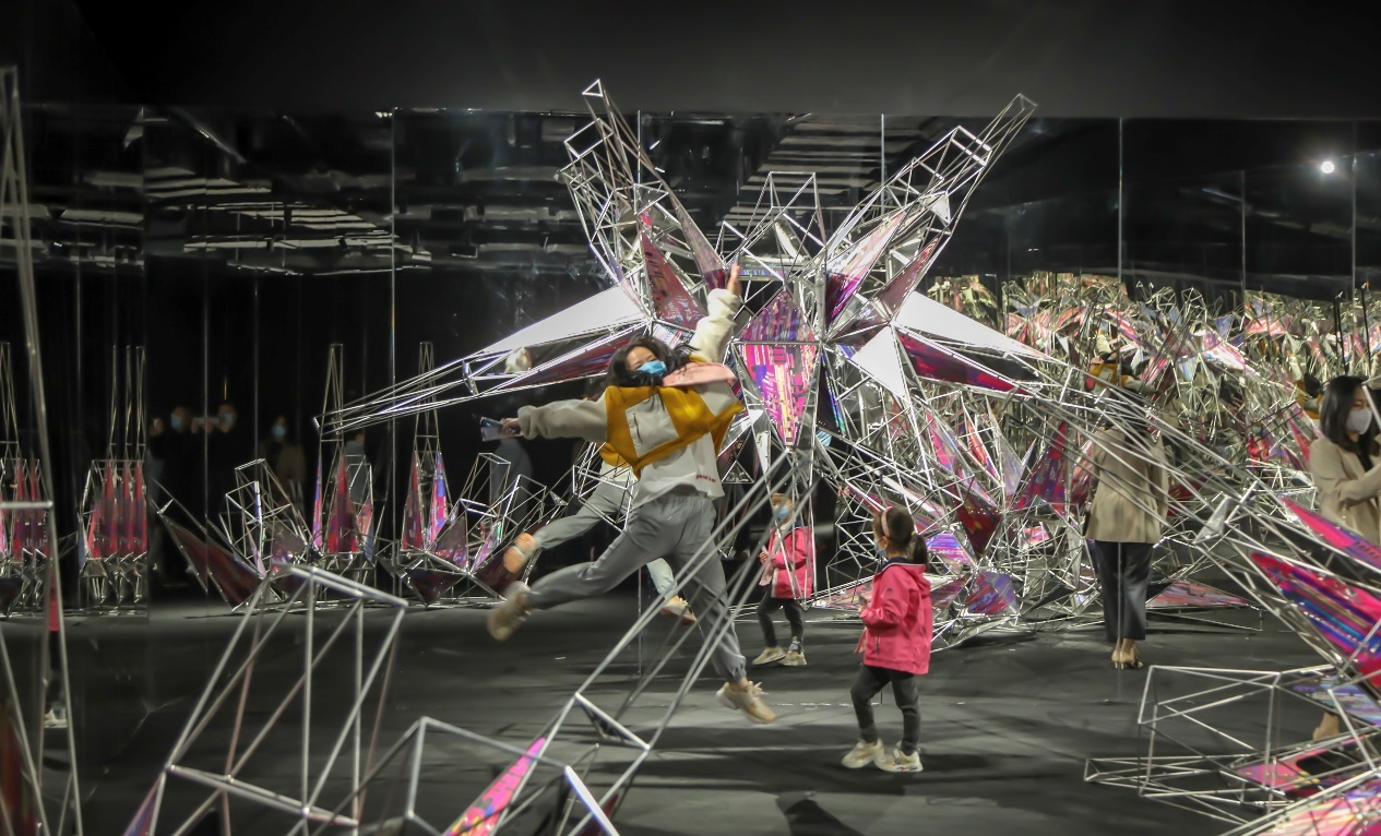 商业圈大事!华润万象系重磅新作武汉万象城开业休闲区蓝鸢梦想 - Www.slyday.coM 商业圈大事!华润万象系重磅新作武汉万象城开业休闲区蓝鸢梦想 - Www.slyday.coM