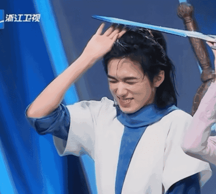 宋亚轩湿发合集9615谁能拒绝湿身芽芽?