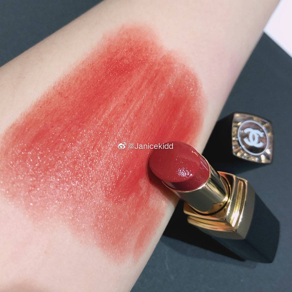 Chanel Coco Flash可可小姐炫光唇膏年推出春夏新色12色 Chanel Coco Flash可可小姐炫光唇膏年推出春夏新色12色