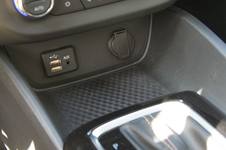 别克威朗车型配置盘点首推pro533t乐趣版