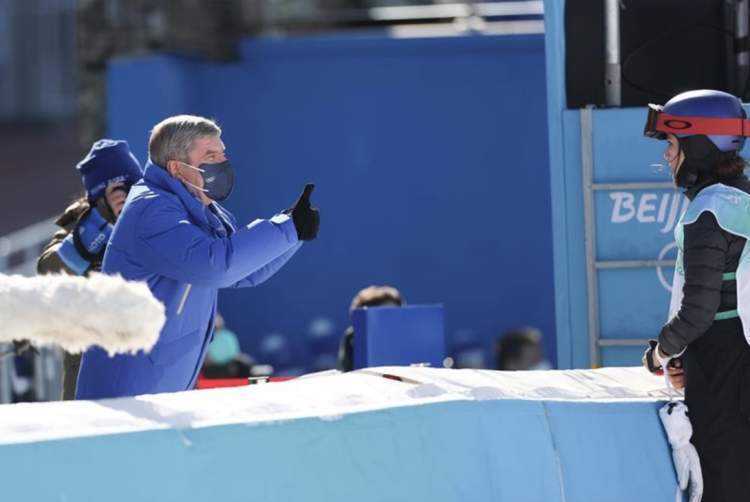 冬奥快评休闲区蓝鸢梦想 - Www.slyday.coM