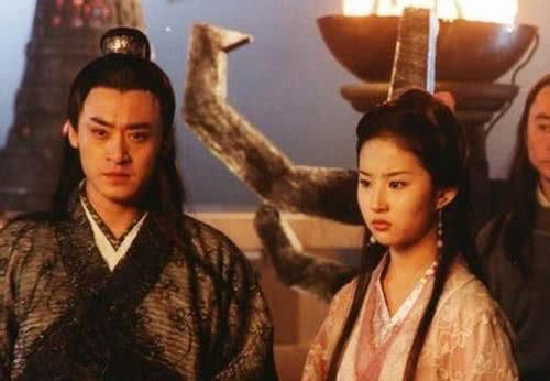 慕容复为啥不选择最艰难的路，加入乔峰三兄弟呢？原因令人惋惜！休闲区蓝鸢梦想 - Www.slyday.coM