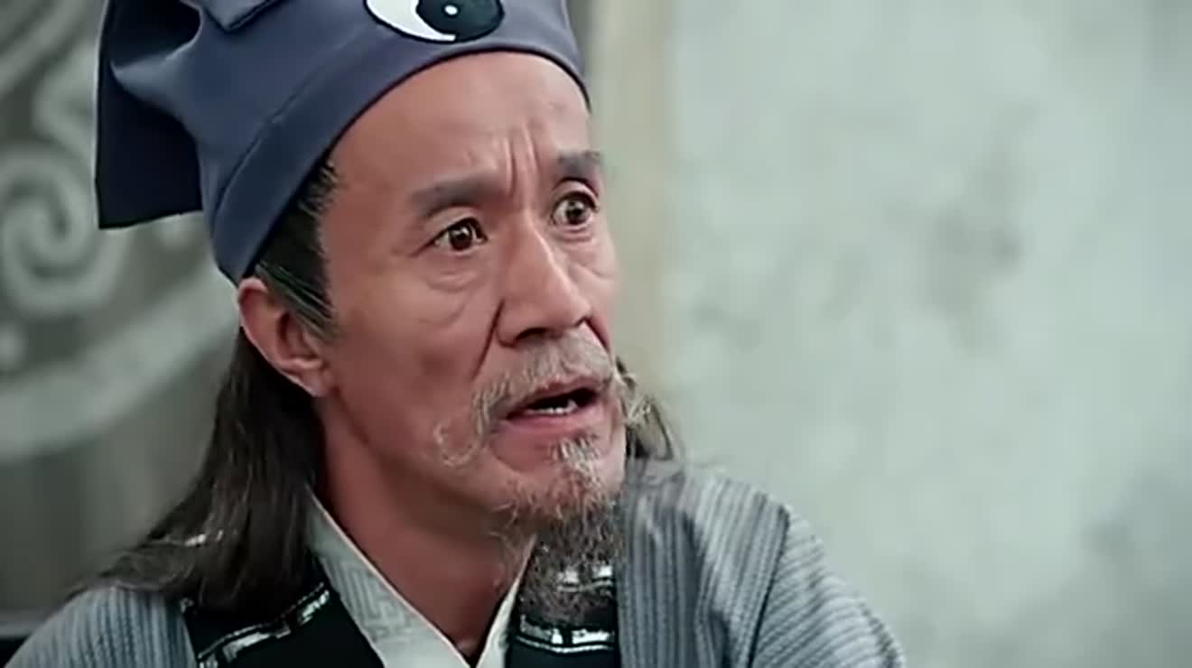 算命先生调侃沈老爷不料少爷一脸喜悦还要去算命老头家里坐坐