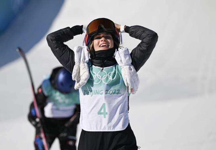 冬奥快评休闲区蓝鸢梦想 - Www.slyday.coM