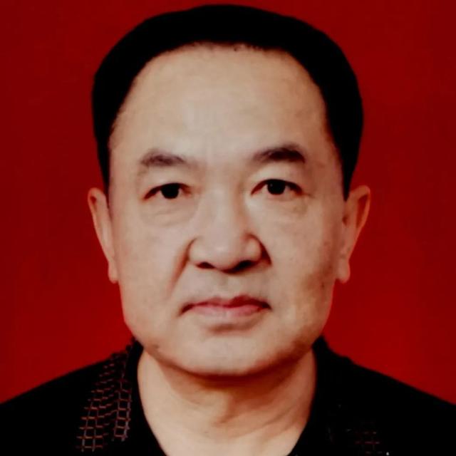 别看TA其貌不扬,这可是我国独有的鸟类休闲区蓝鸢梦想 - Www.slyday.coM 别看TA其貌不扬,这可是我国独有的鸟类休闲区蓝鸢梦想 - Www.slyday.coM