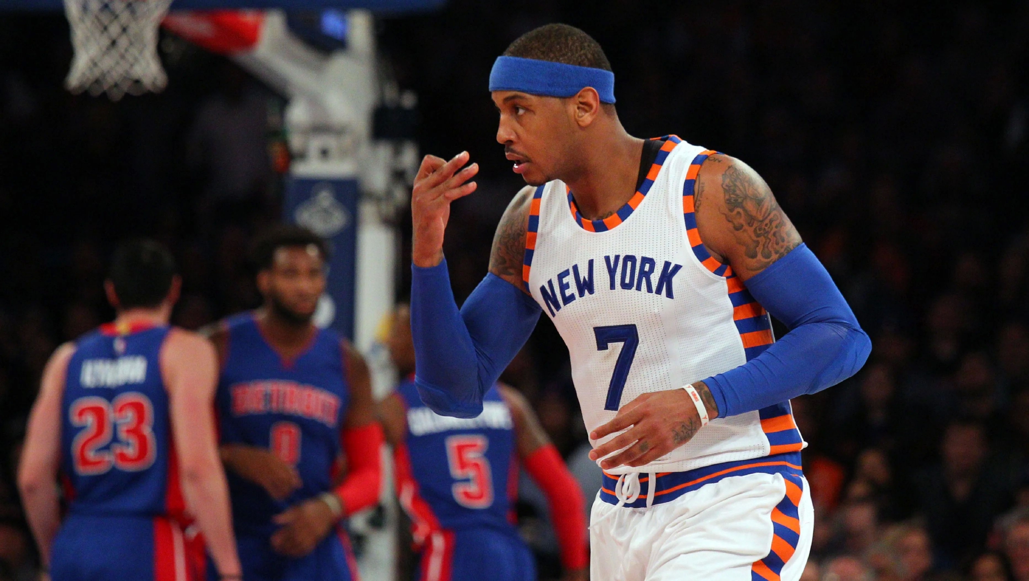 你们认为尼克斯会退役安东尼的7号球衣吗?_高清图集_新浪网