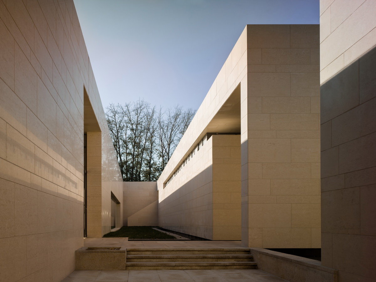 没有大门的艺术馆——运河美术馆 / 普罗建筑