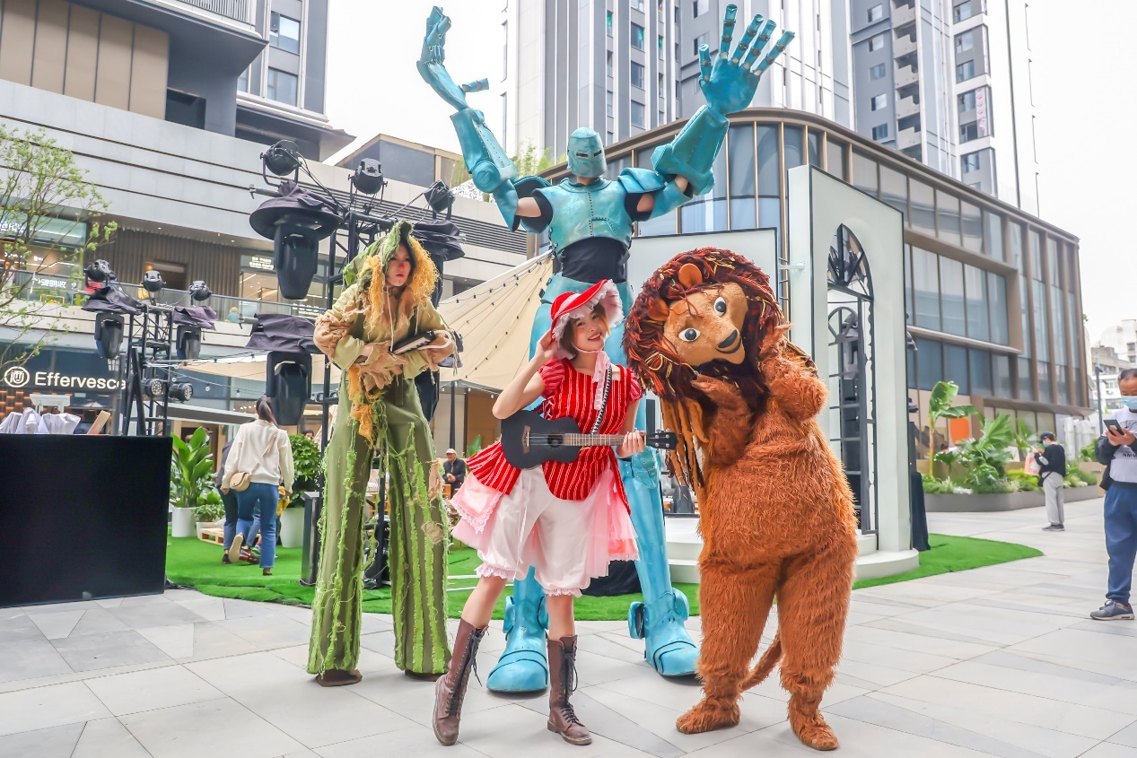 商业圈大事!华润万象系重磅新作武汉万象城开业休闲区蓝鸢梦想 - Www.slyday.coM 商业圈大事!华润万象系重磅新作武汉万象城开业休闲区蓝鸢梦想 - Www.slyday.coM