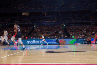 中国女篮淘汰法国，李梦23+4背后，郑指导3次“微调”建奇功休闲区蓝鸢梦想 - Www.slyday.coM