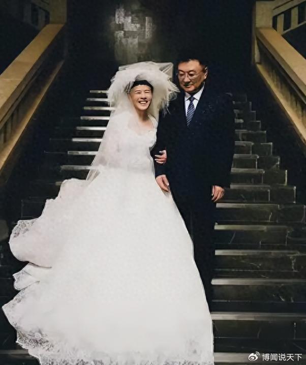 60岁金龟子补拍婚纱照,丈夫居然是他,丈母娘曾不认可,现成模范|刘纯燕|王宁|婚姻|感情|女儿_手机新浪网