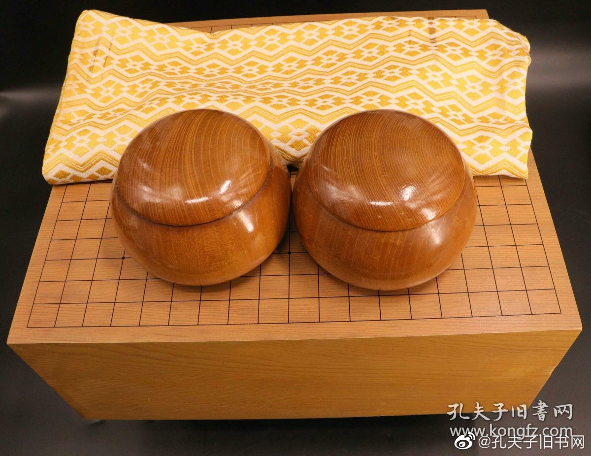 日本制 年代物 原包浆 《榧木围棋盘 木围棋盒 原装超厚包浆黑白