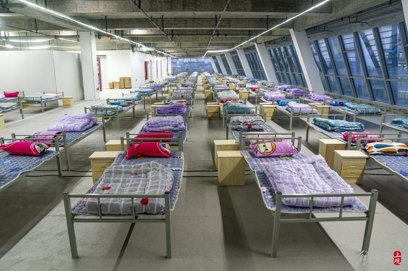 争分夺秒5天赶建浦东又一座方舱医院即将交付可提供床位10300张