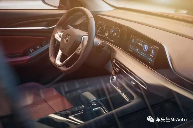 预算有限？颜值、性能皆在线，三款10万就能拿下的热销代步车推荐