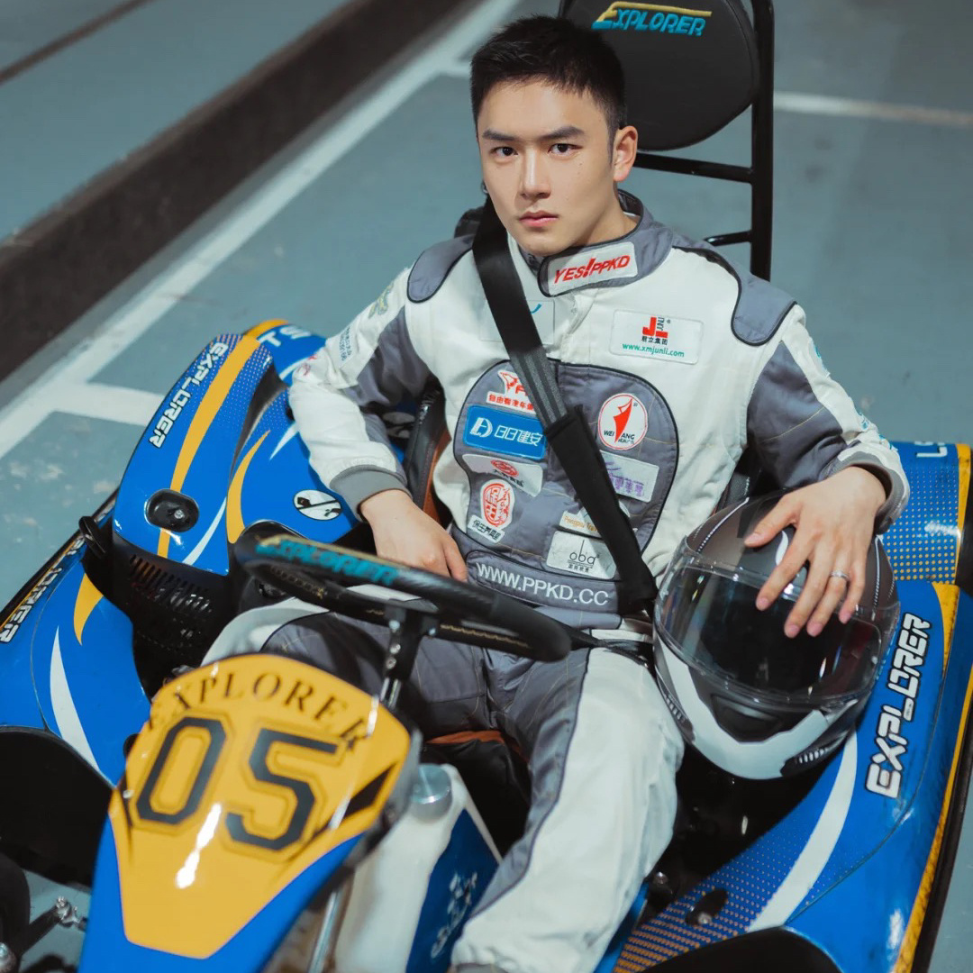 玩赛车的男生有多帅. 这也太酷了吧,第一张很惊艳