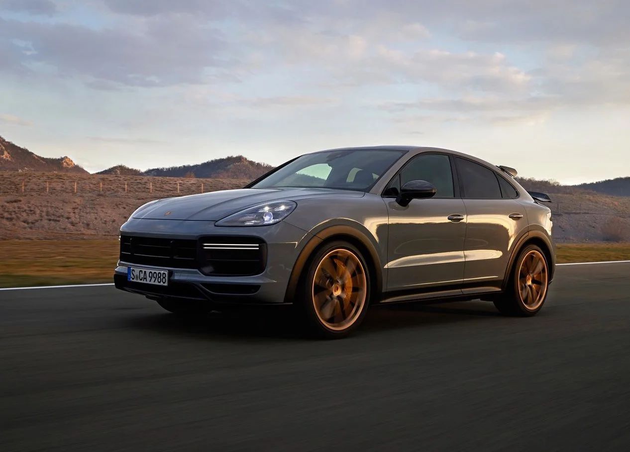 最强保时捷卡宴来了,全新Cayenne Turbo GT开启预售243.8万-新浪汽车