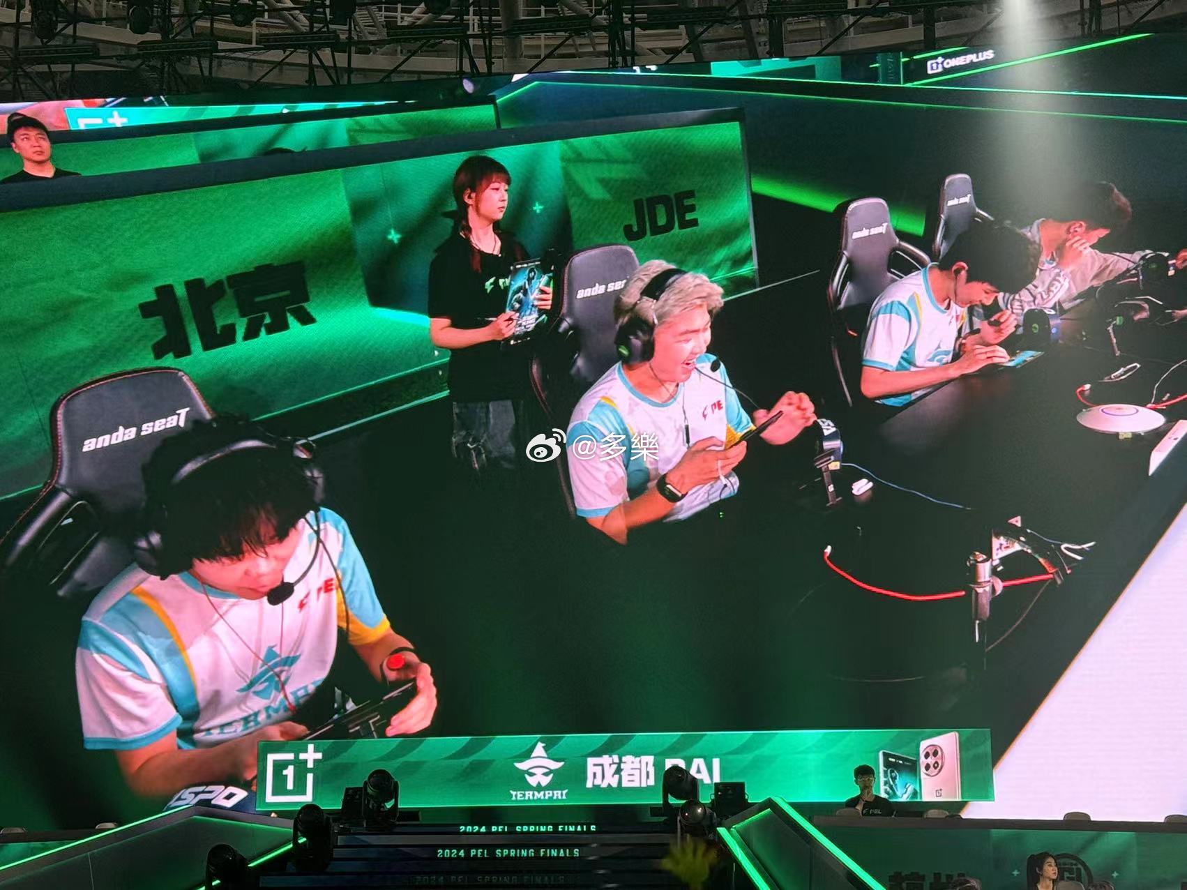 长沙如何利用微信附近功能寻找快餐服务