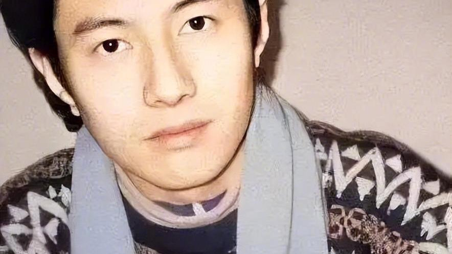“摇滚老炮”郑钧：前妻用18年教他成长，为何转身娶了刘芸？|孙锋|音乐|灰姑娘|乐队|妻子_新浪新闻