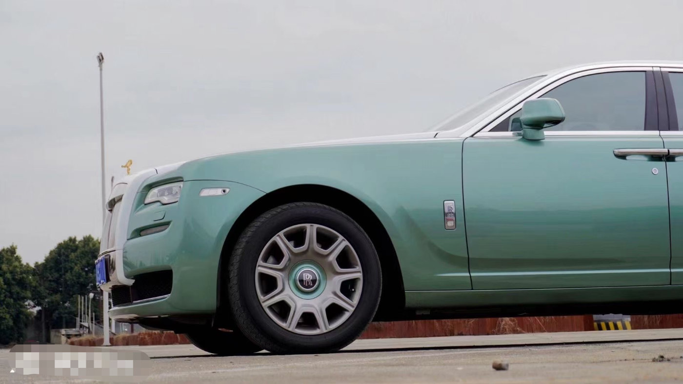 劳斯莱斯改色双拼贝壳白 弗朗西斯卡绿 豪车都是这样玩儿