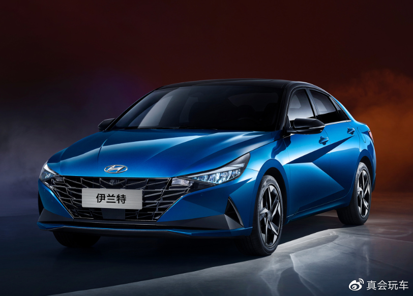 国民家轿怎么选？销量冠军轩逸还是卷土重来的全新伊兰特