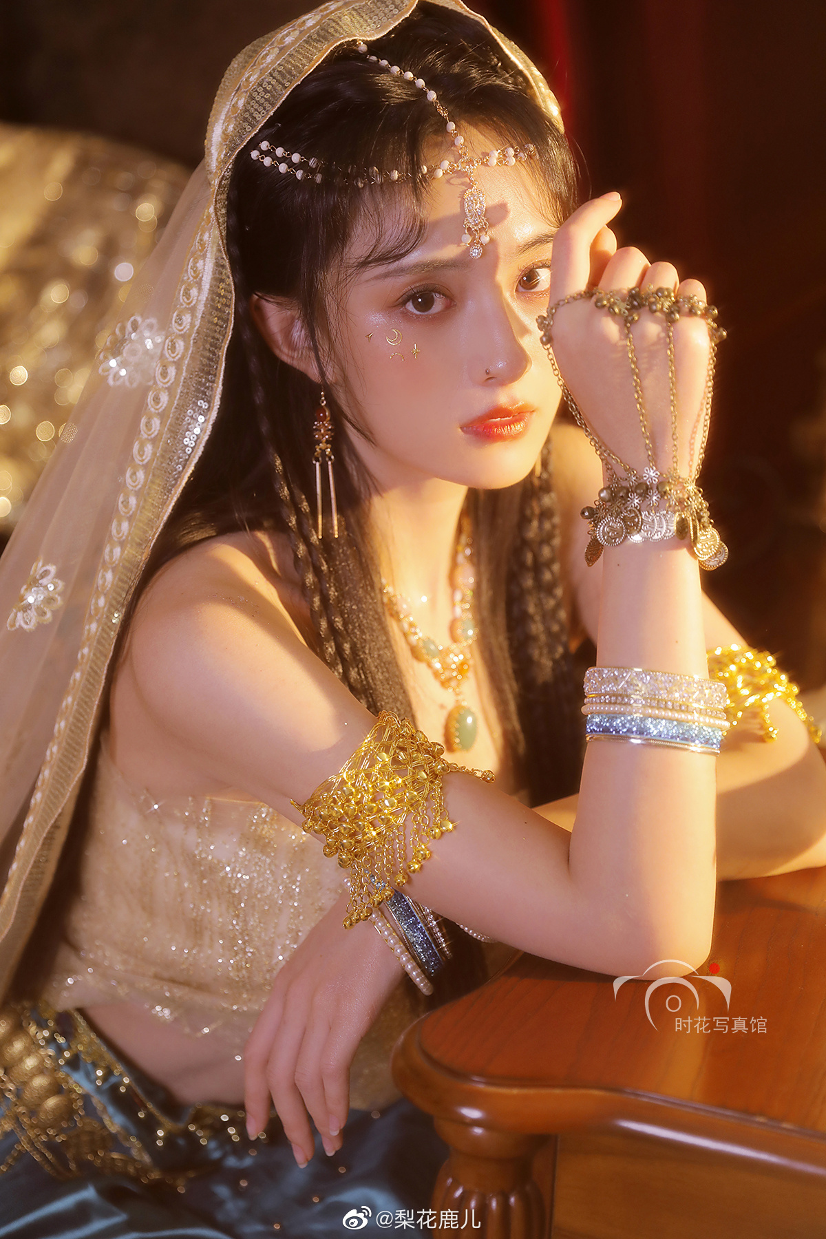 『西域舞女』 @张雅梦hardwork_高清图集_新浪网