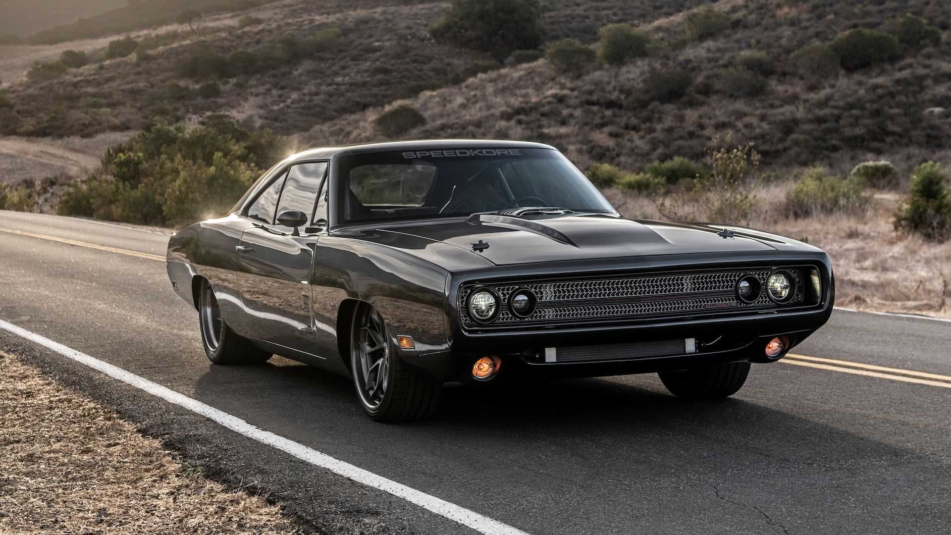 且使用1000匹动力输出的hellephant地狱象发动机,以1970年道奇charger