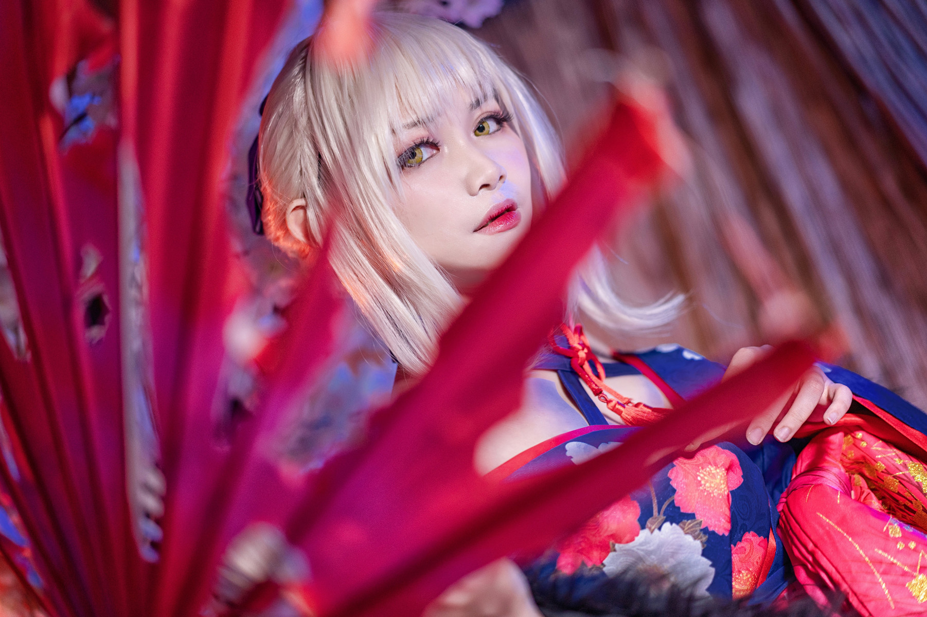 fate 吾王cos,一字肩和服优雅知性,这是master们的saber吗?