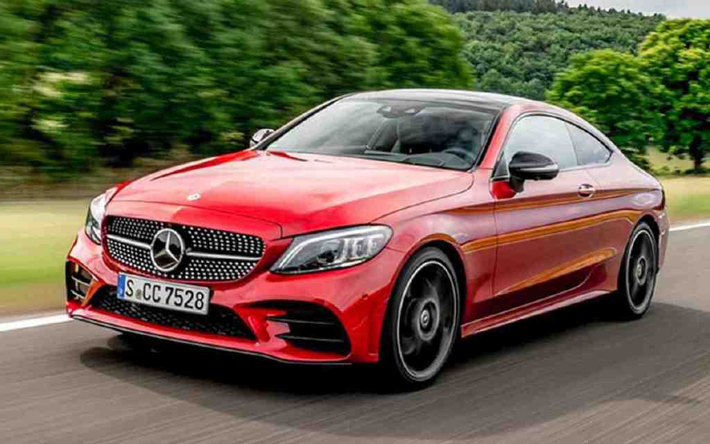 奔驰C级轿跑领衔！40万就能买BBA旗下这3款硬顶跑车，你会选谁？