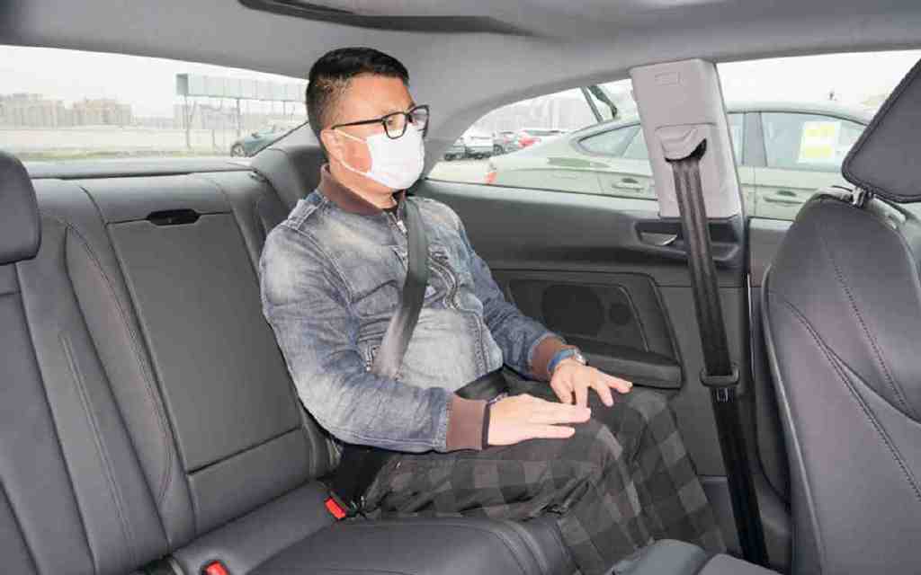 奔驰C级轿跑领衔！40万就能买BBA旗下这3款硬顶跑车，你会选谁？