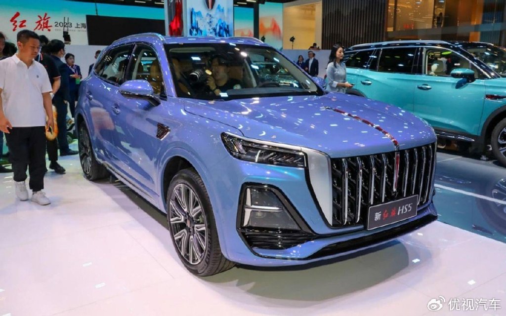 起步就有252匹马力优惠完仅15万多红旗hs5能热销是有原因的