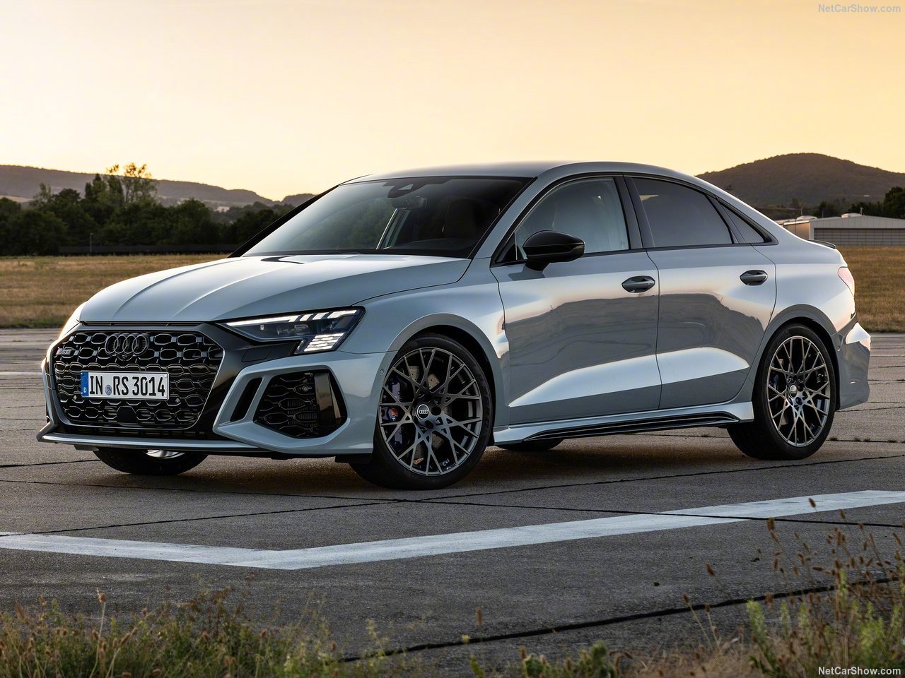 奥迪rs3 sedan performance__财经头条