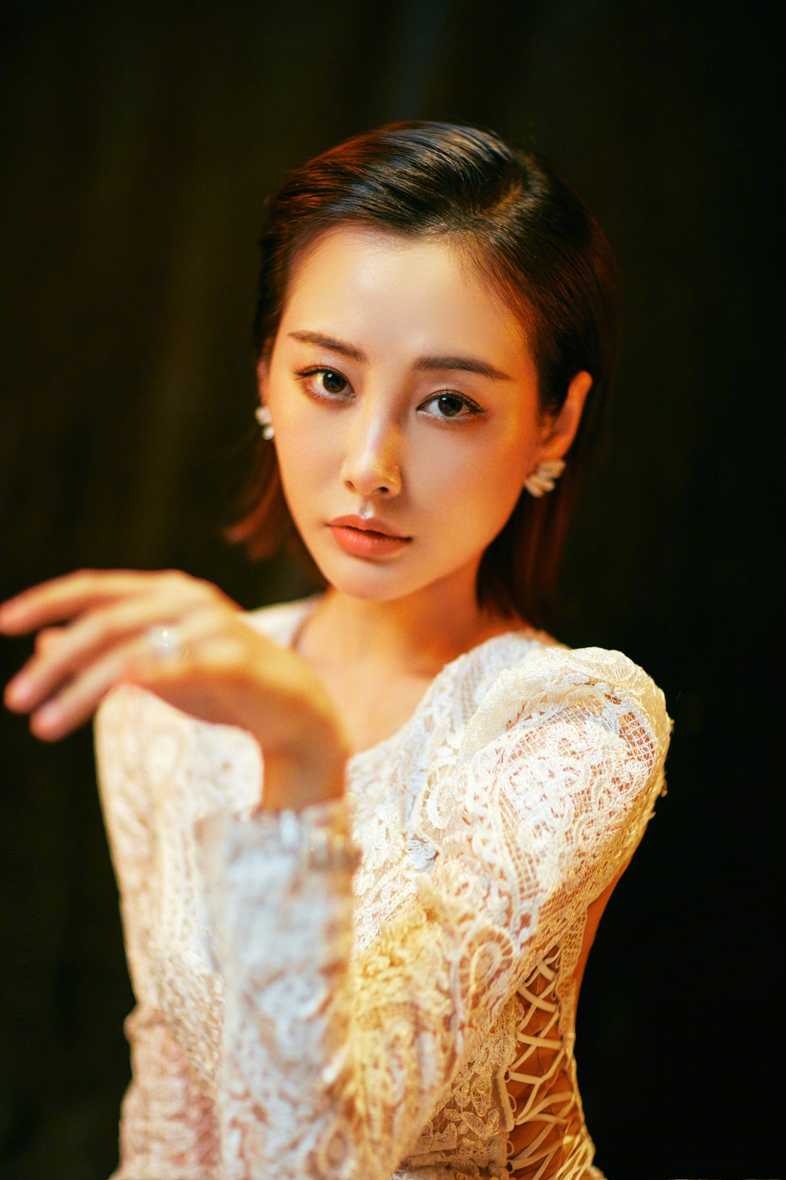 李纯lichun 亮相费加罗美妆盛典