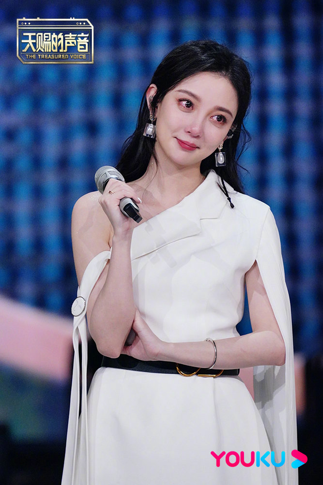 第五期飞行嘉宾公布 Mic檀健次jc T 王霏霏fei 阿朵 汪小敏 火箭