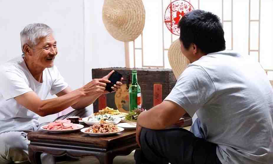 当有人问你为什么喜欢喝酒时,就送他3个无懈可击的喝酒理由!休闲区蓝鸢梦想 - Www.slyday.coM 当有人问你为什么喜欢喝酒时,就送他3个无懈可击的喝酒理由!休闲区蓝鸢梦想 - Www.slyday.coM