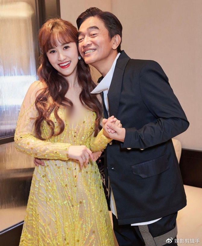 吴宗宪三女儿首度露脸!大女儿曝光三姐妹合照,引上万网友观看|三姐妹|吴宗宪|吴姗儒_新浪新闻