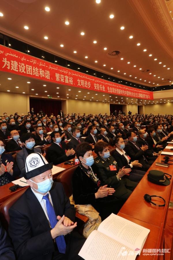 图说两会丨自治区十三届人大五次会议开幕|新疆|人大|新疆人民会堂