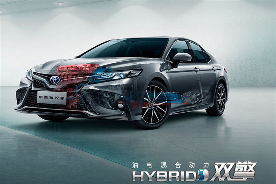 20万级热门合资中型车，本田新款雅阁和丰田凯美瑞混动版怎么选？