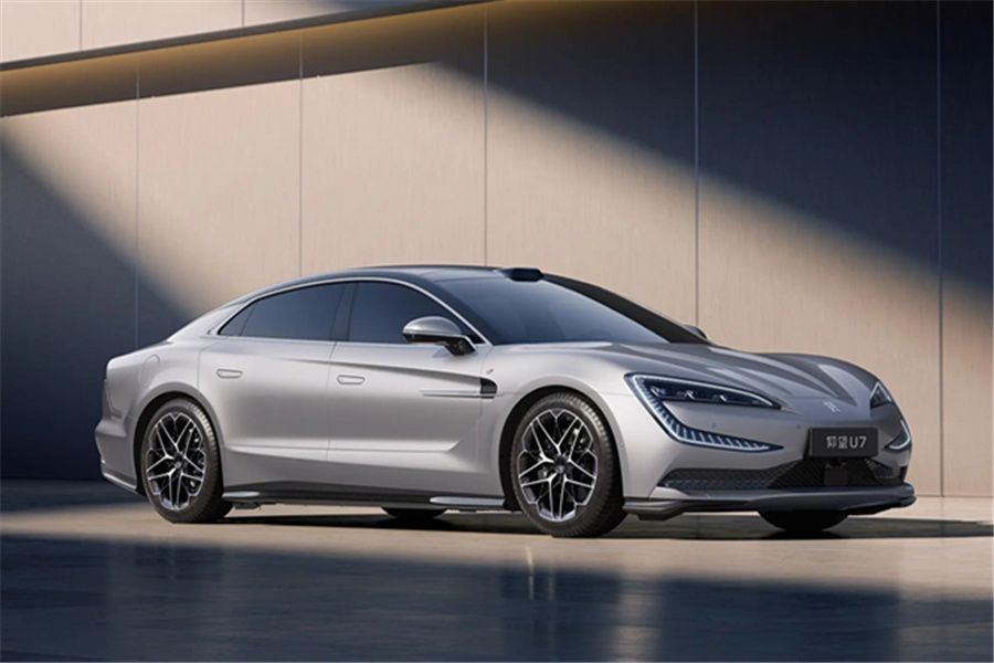 马力超千匹!又一百万级新能源轿车亮相,仰望u7申报图曝光-新浪汽车