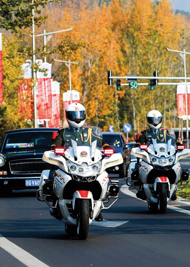 新款春风1250国宾护卫队首秀丨盘点本周车市热点