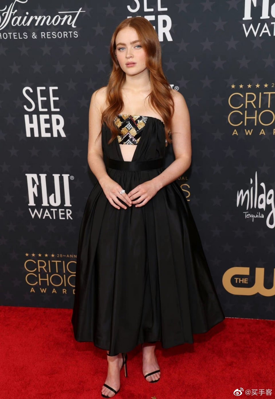 怪奇物语中的max扮演者……_高清图集_新浪网