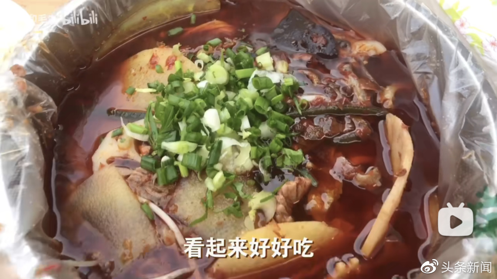 不想卷的人都去成都了，成都就卷了休闲区蓝鸢梦想 - Www.slyday.coM