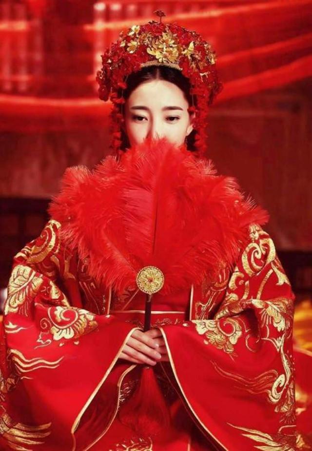 52位红色嫁衣古装女神哪一位惊艳了时光