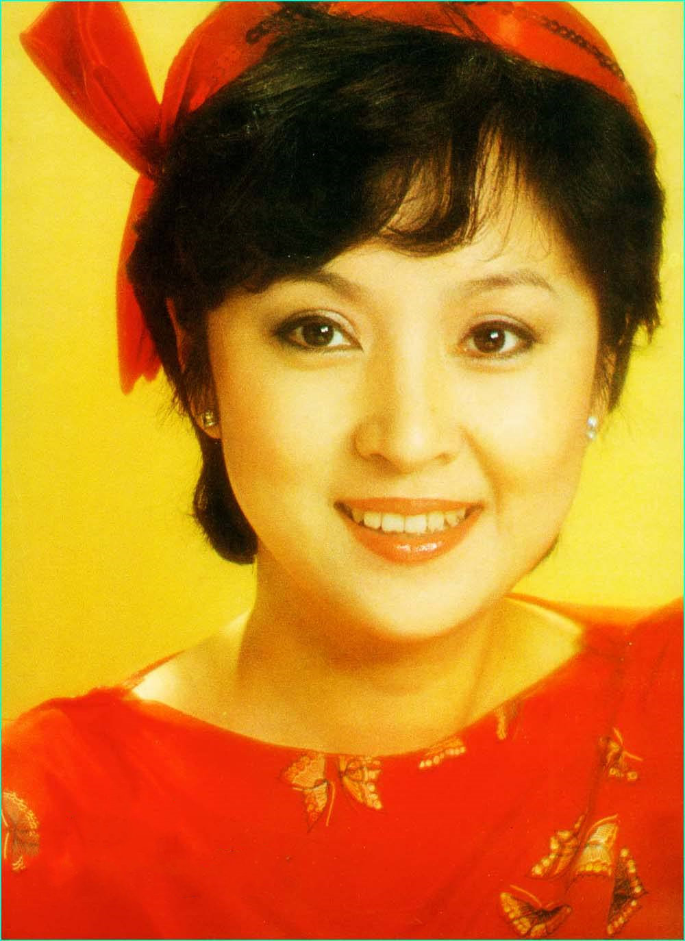 27年后,再看谢贤,才明白狄波拉和他离婚是多么正确|狄波拉|谢贤|甄珍