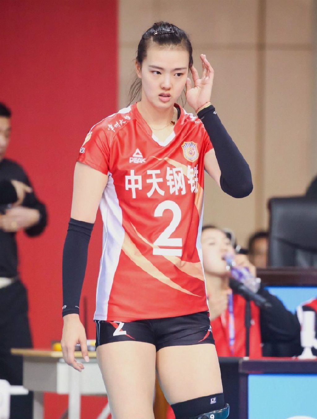 朱婷张常宁退出中国女排大名单,蔡斌非常无奈 - 中国女排队员名单