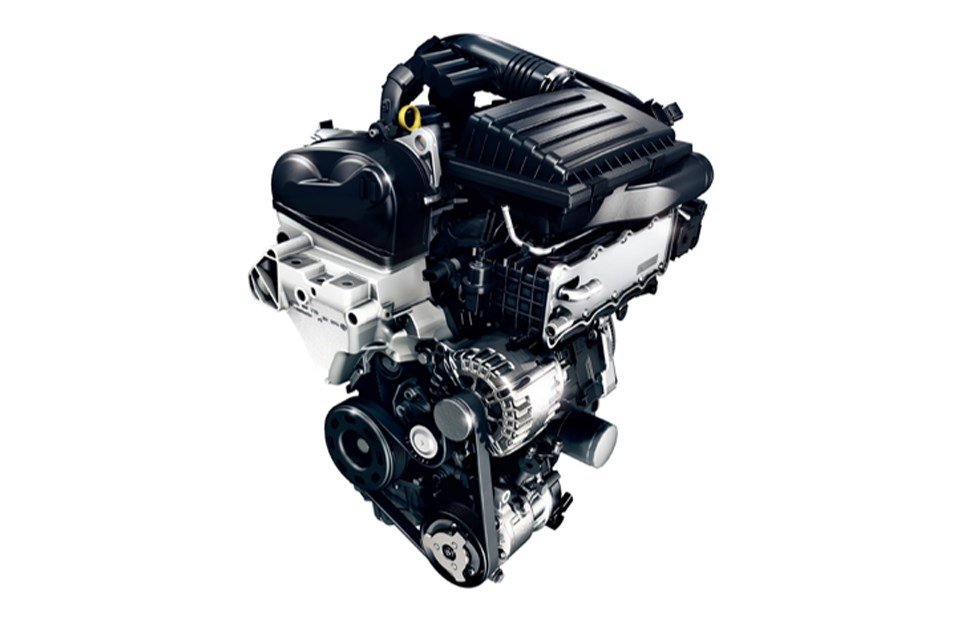 2022款奔腾B70对比2023款宝来，谁才是更懂消费者的品质座驾？