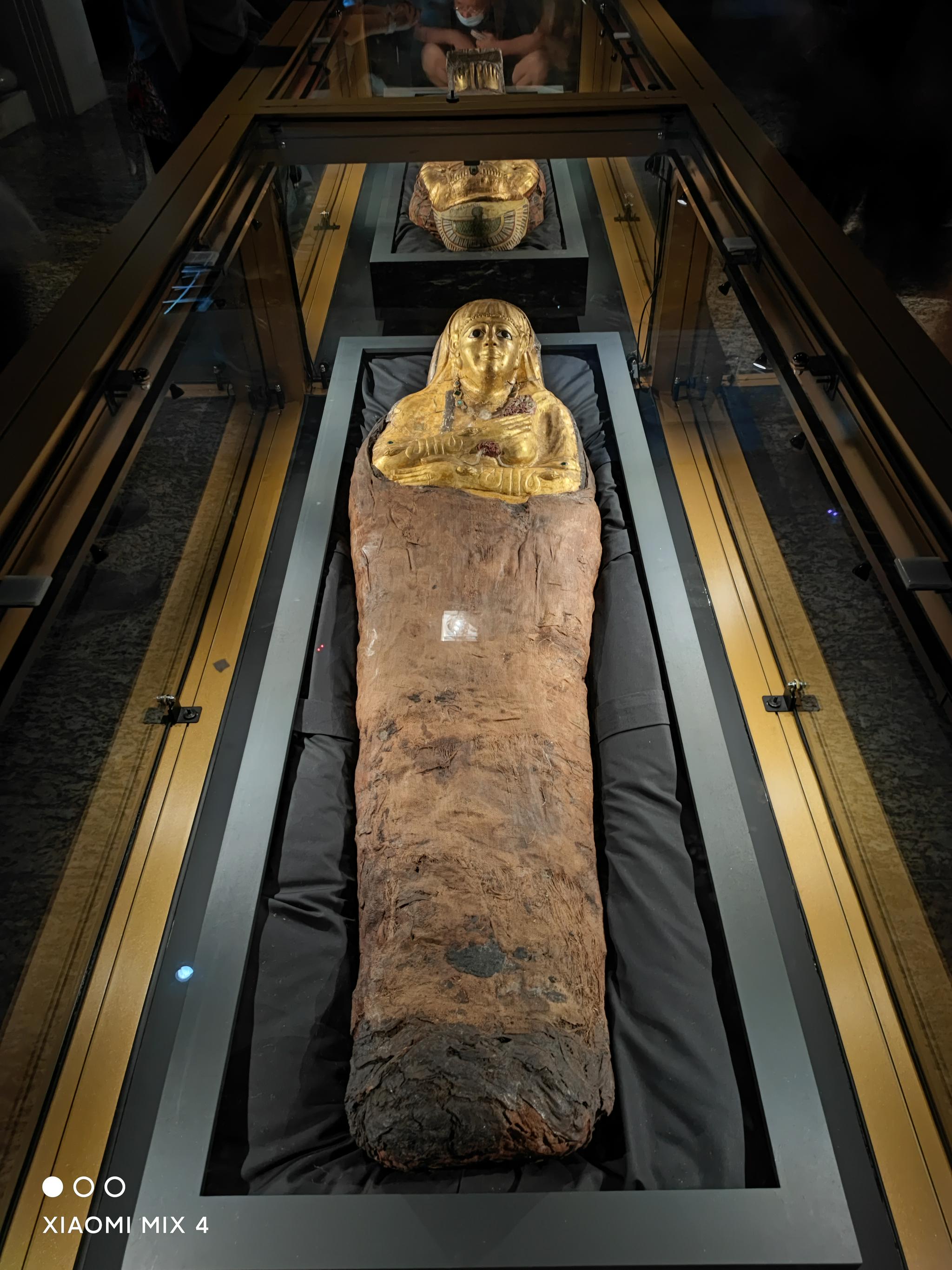 黄金木乃伊实拍107件稀世文物用小米mix4带你穿回神秘古埃及