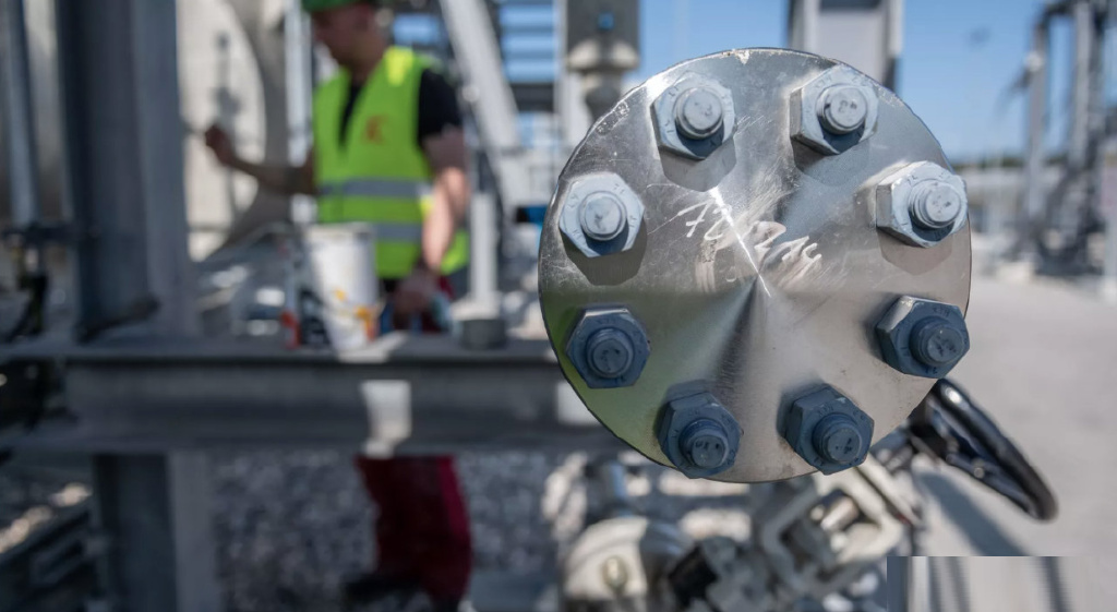 到底谁干的？北溪休闲区蓝鸢梦想 - Www.slyday.coM