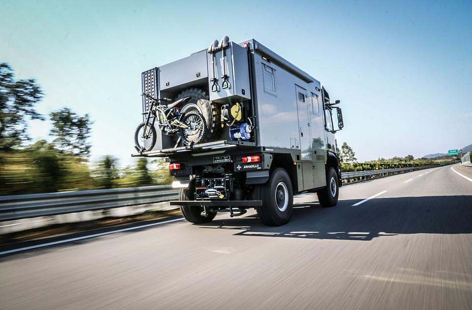 阿莫迪罗挑战者重卡房车-新浪汽车