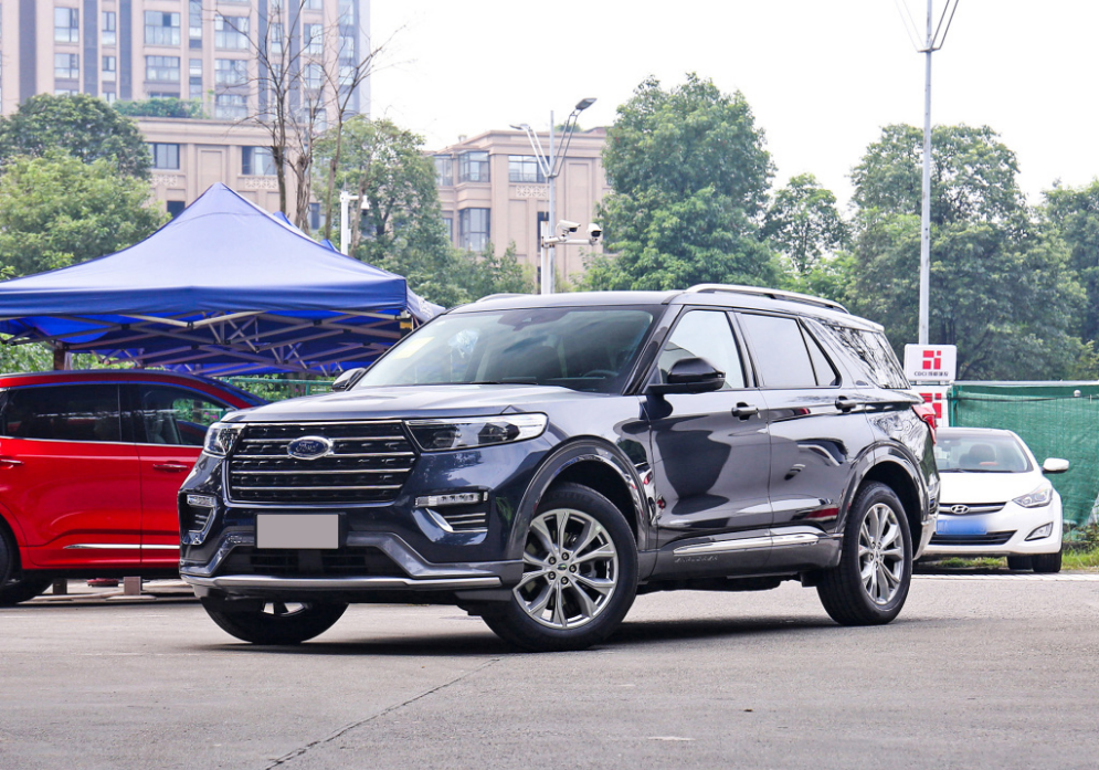 日系与美系之间的较量，丰田汉兰达PK福特探险者，赢面谁更大？