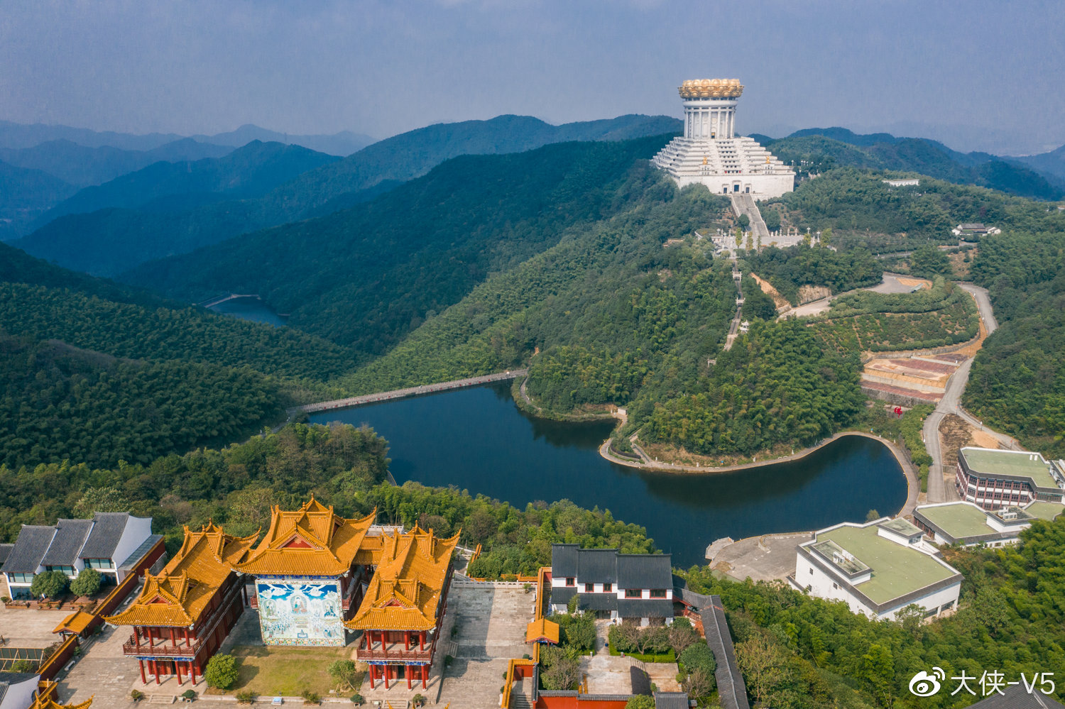 桂花飘香的大香林